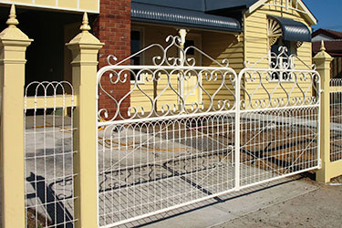 Woven Wire Driveway Gates